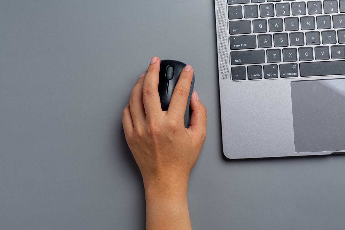 Gumy do treningu palców i dłoni – wybawienie dla przyspawanych do myszy komputerowej